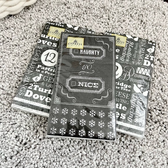 Three PKGS of Christmas Paper Napkins Black & White SEALED - Picture 8 of 11